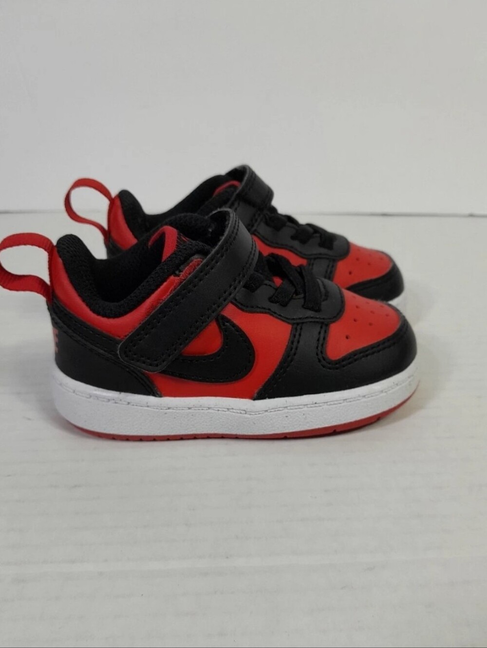 Nike Court Borough Low TD Sz 5 C  Red Black Slip On Toddler Sneakers Dunk